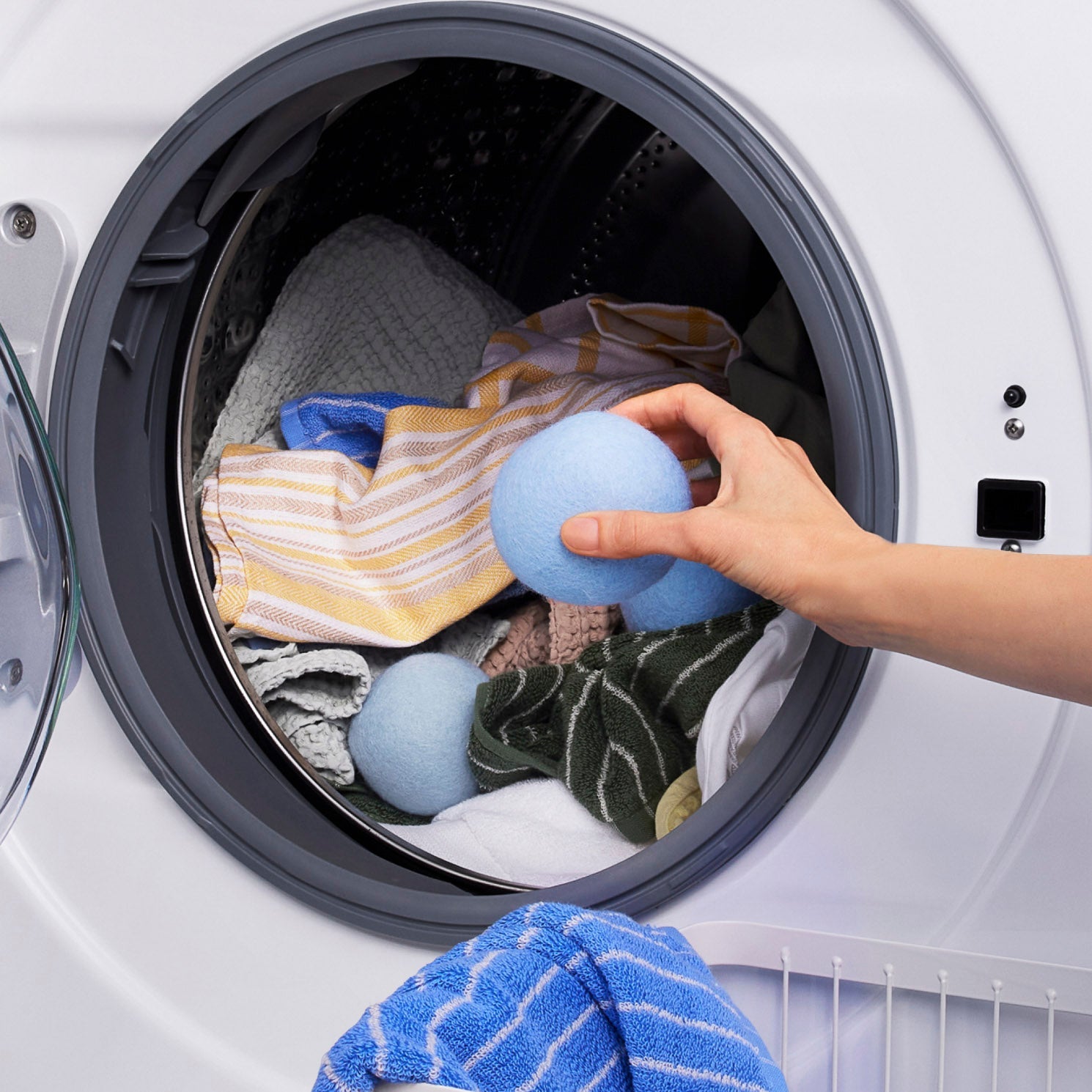 Laundry Essentials Kit - Image 9